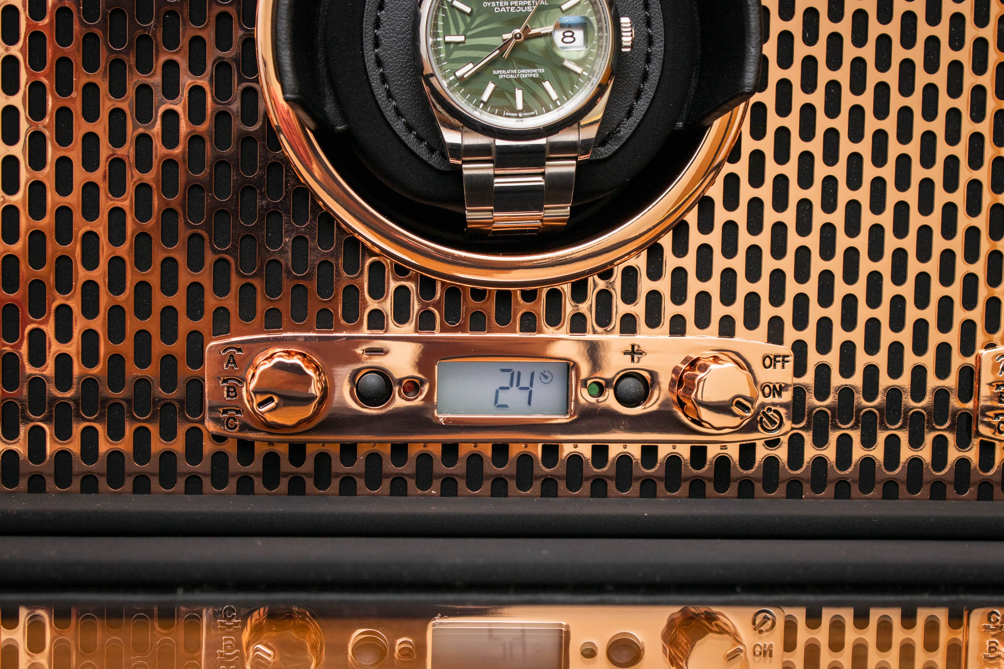 WOLF关于手表保养与存放的信息-对于收藏腕表爱好者的推荐